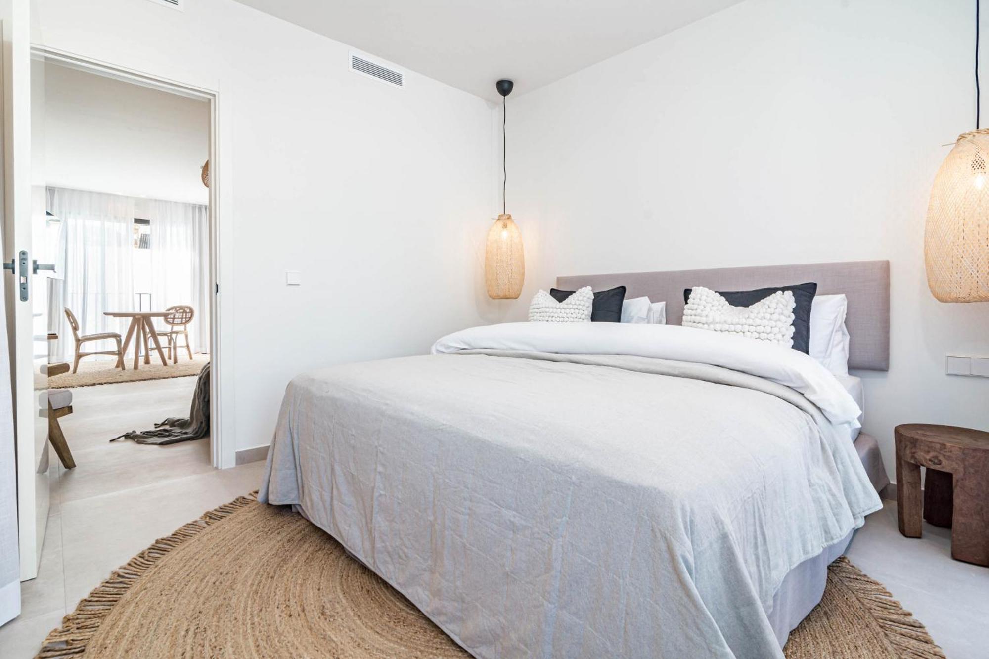 Seaclub Suites Естепона Екстериор снимка