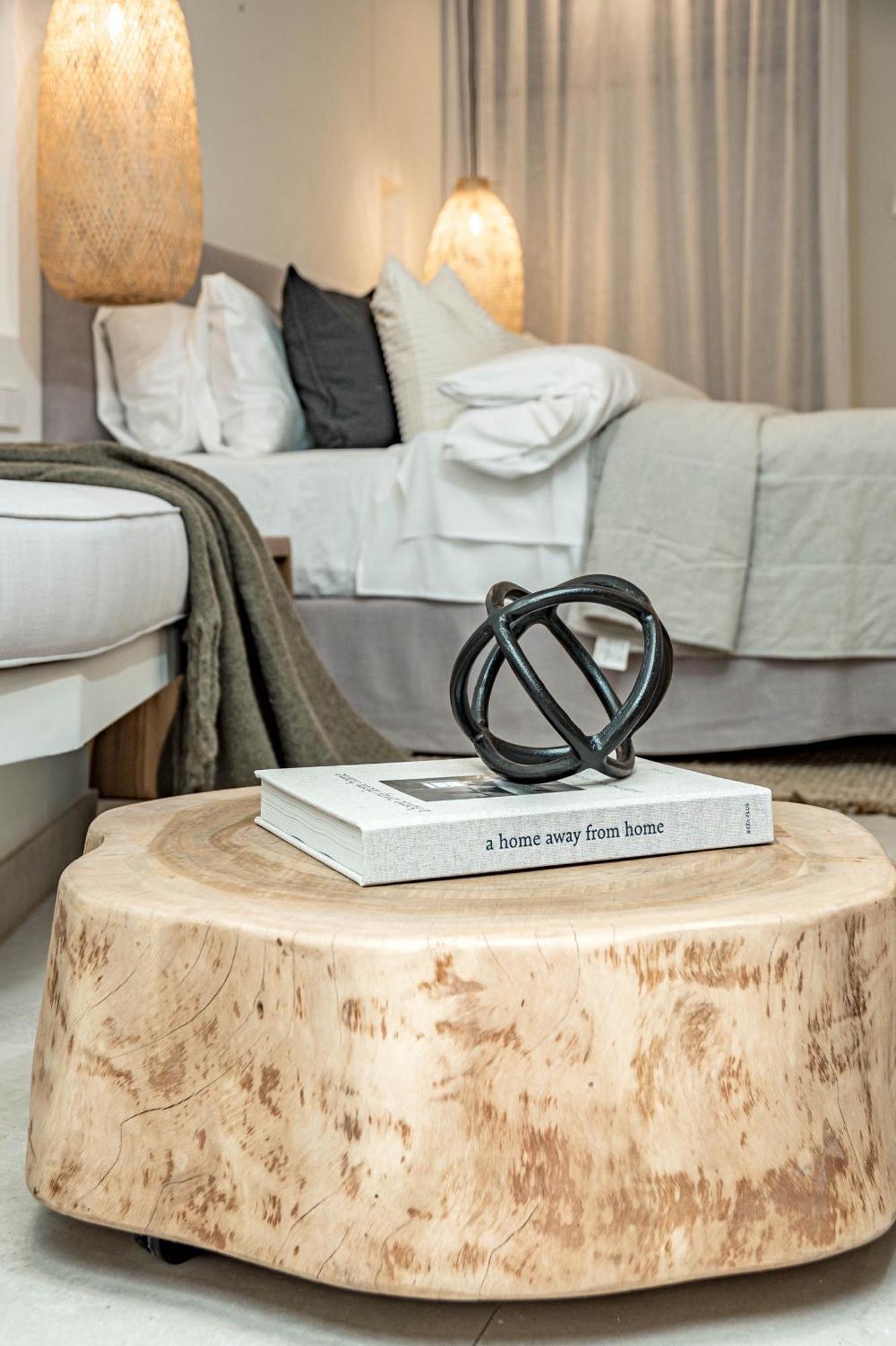 Seaclub Suites Естепона Екстериор снимка