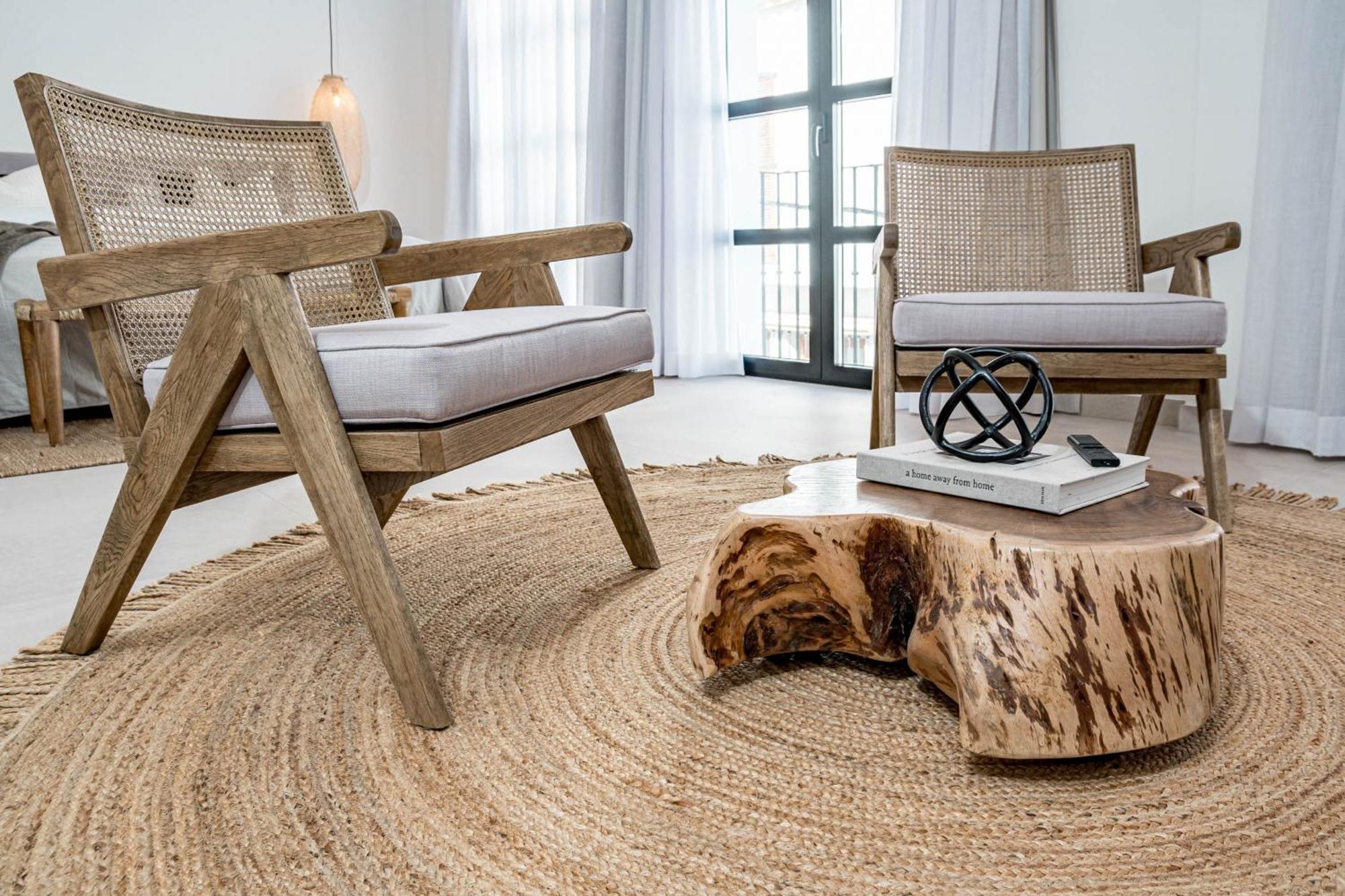 Seaclub Suites Естепона Екстериор снимка